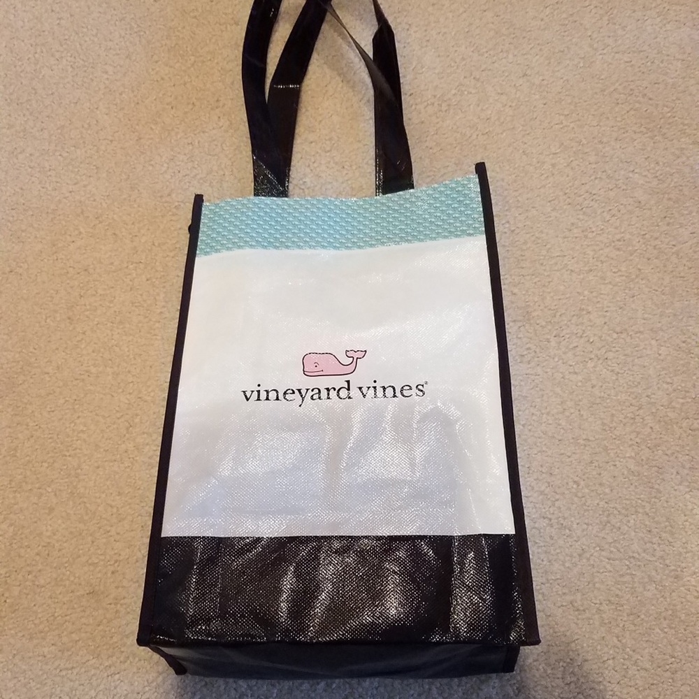 Vineyard Vines reusable tote